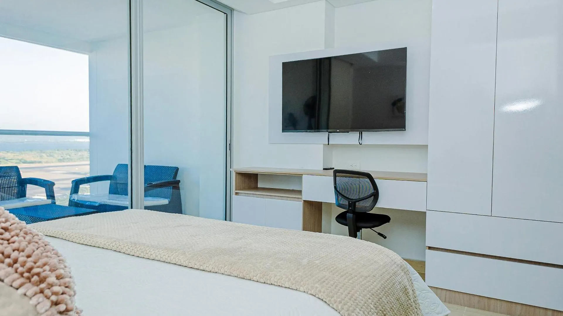 Hospedate Stays Cartagena Aparthotel